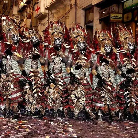 Holidays 2 Apartment *