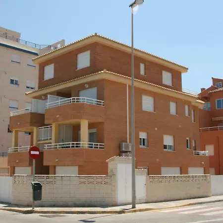 Holidays 2 Apartment Oliva